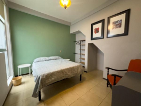 Cuarto 2 - Roma Norte Cama Queen Size